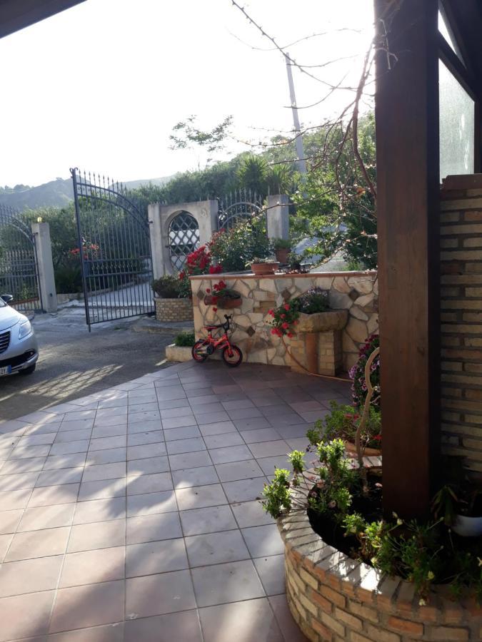 Bed and Breakfast La Casa Di Bia Corleone Exterior foto